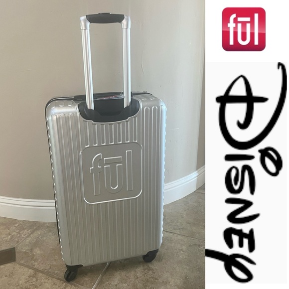 Ful Disney Mickey mouse peakaboo luggage 25”*NWT - Picture 2 of 3